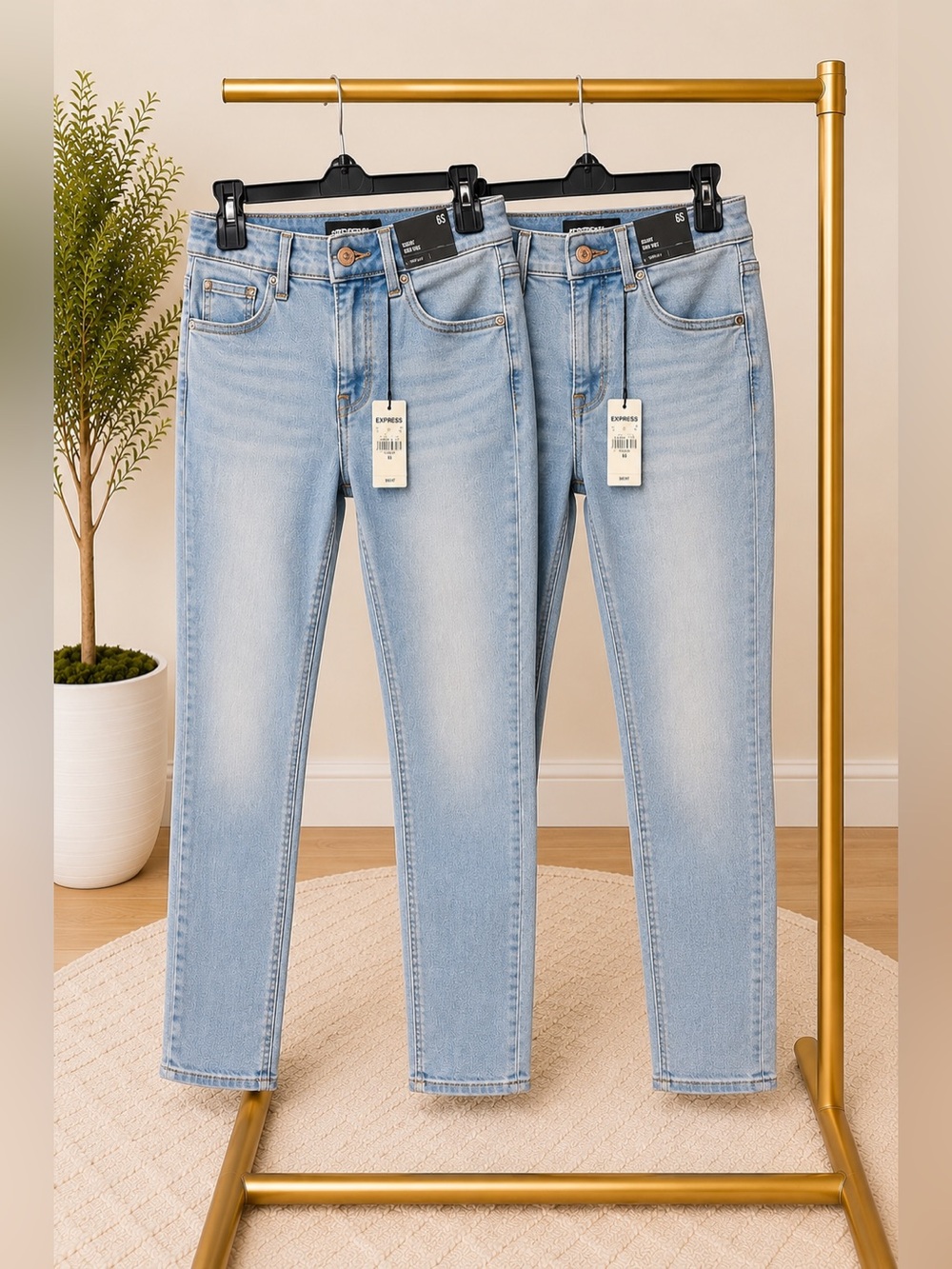 Express Jeans Bundle (2 Pair) – Size 6 Short